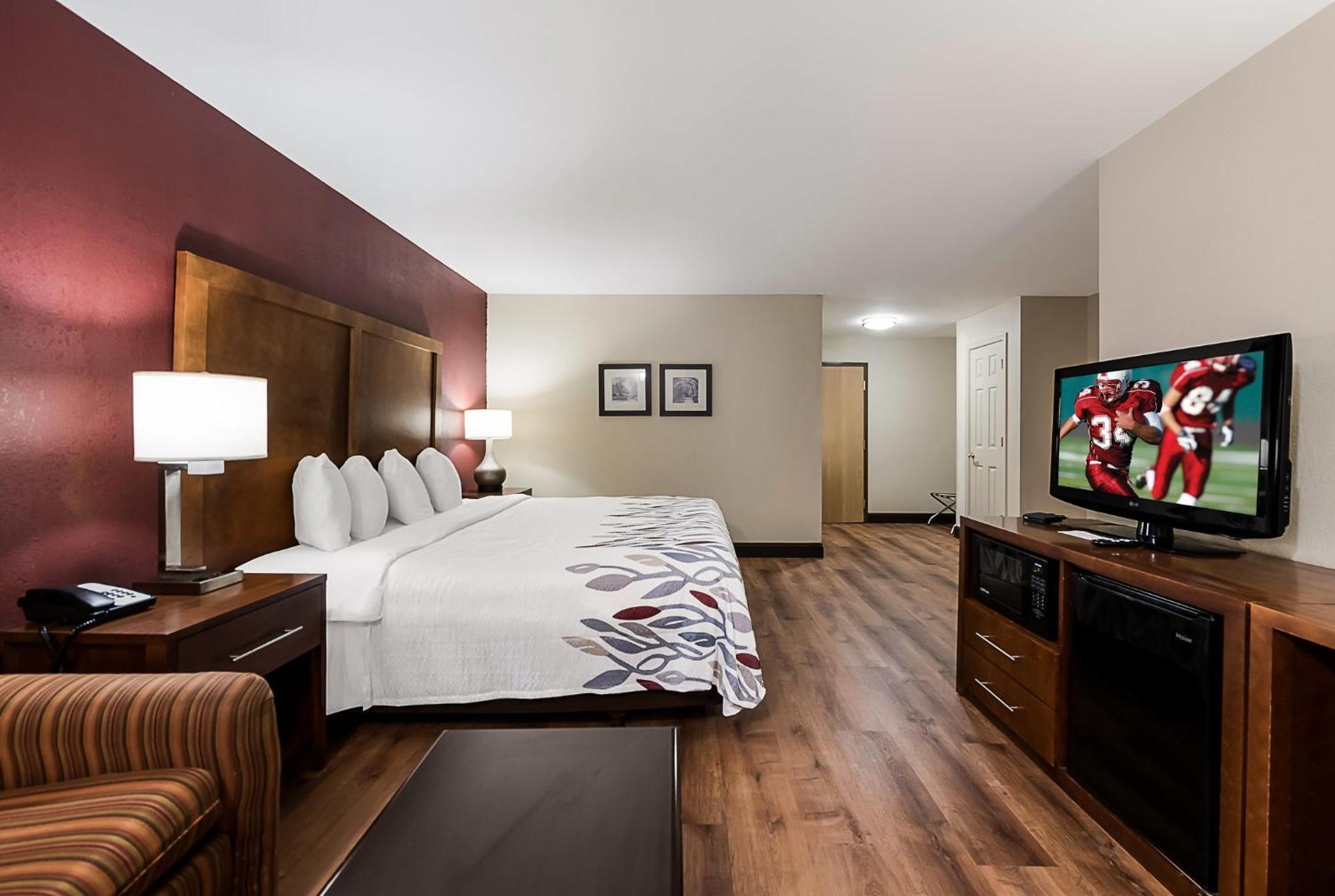 Red Roof Inn Newport News - Yorktown Exterior photo